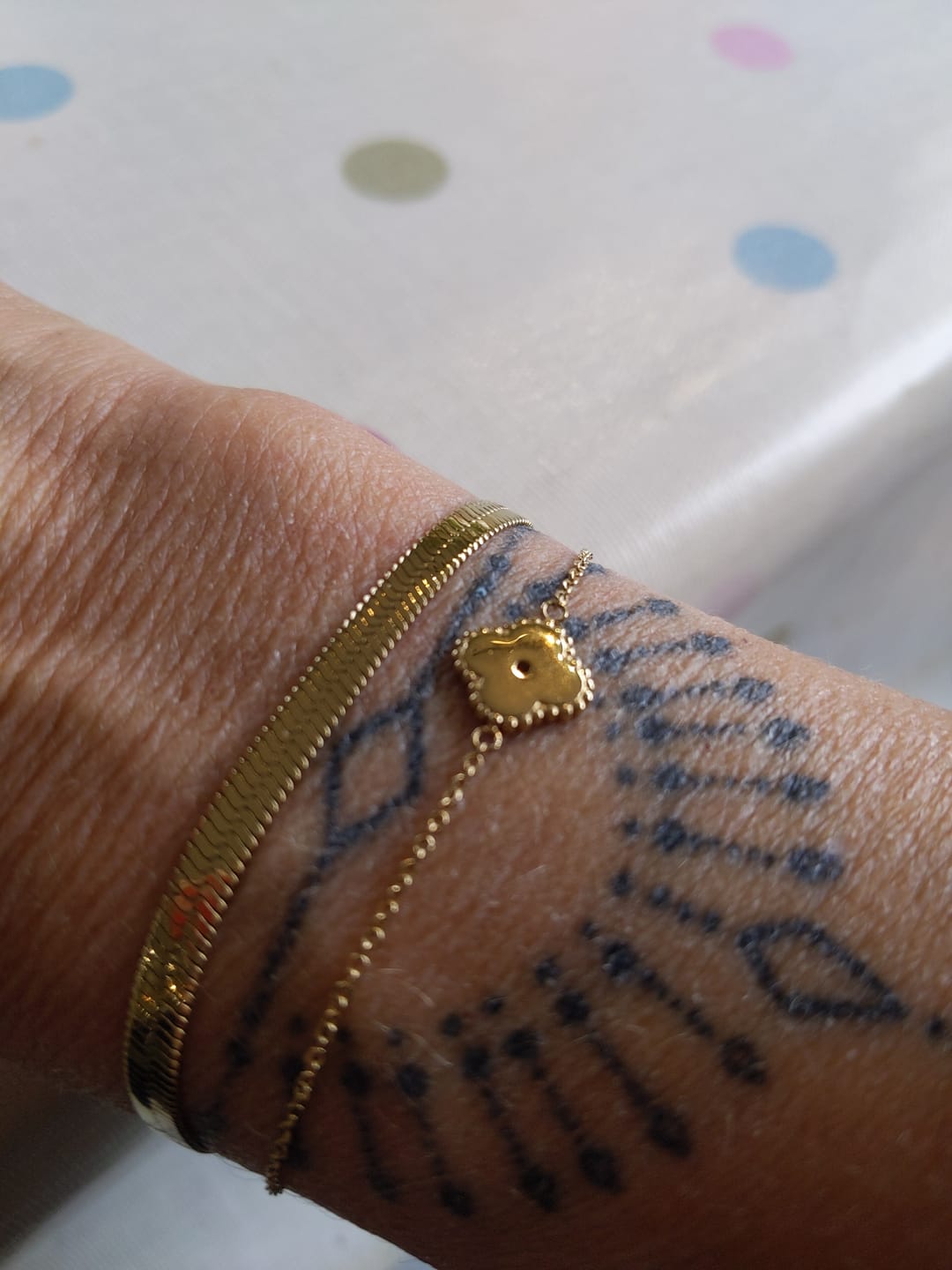 Customer photo review of Essentials Bracelet