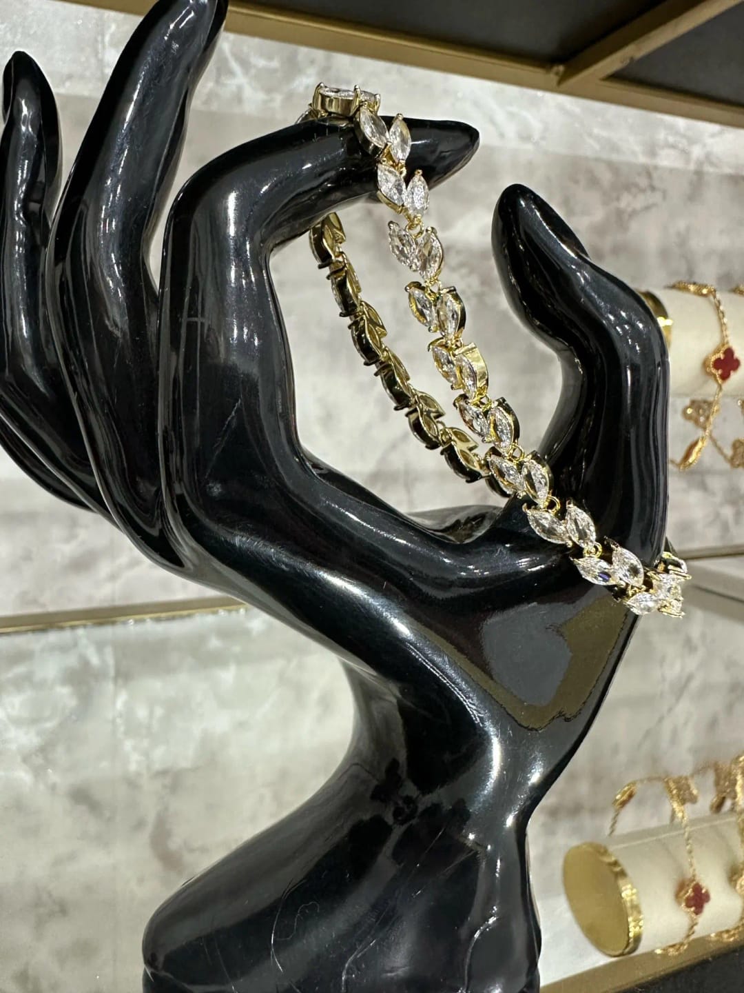 Customer photo review of The Luxsy Feuille Bracelet - Gold