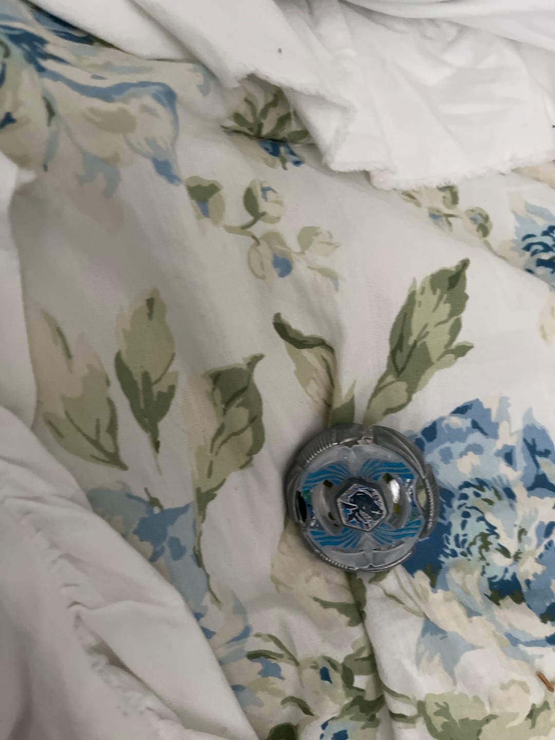 Customer photo review of Grand Cetus / Ketos T125RS Metal Masters Beyblade Starter