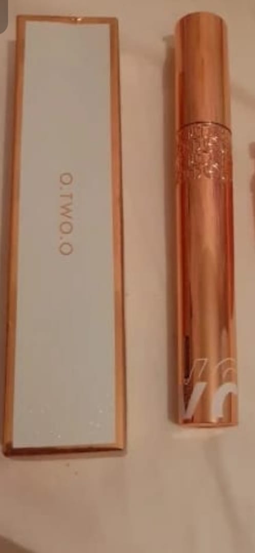 Customer photo review of O.TWO.O ULTRA BUSHY 5D WATERPROOF MASCARA