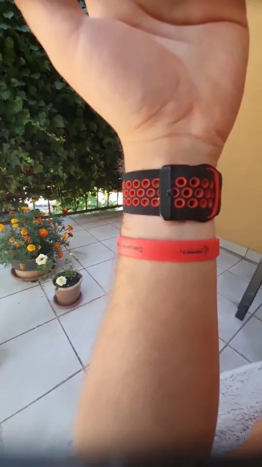 Customer photo review of Garmin Silicone Band - Breathable QuickFit Sports Strap