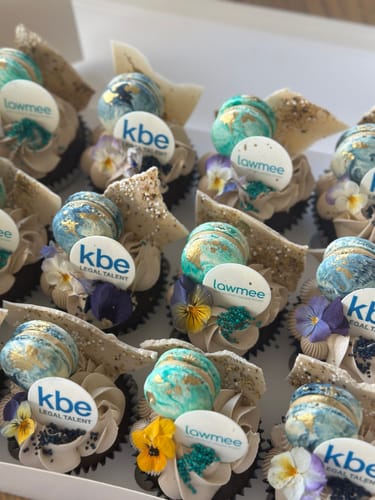 Customer photo review of VIOLAS - Freeze Dried Edible Flowers