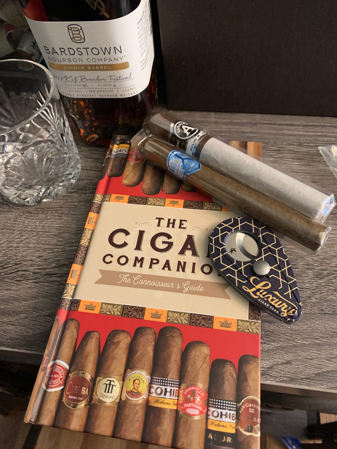 Customer photo review of Palladium Subscription Luxury Cigars Monthly