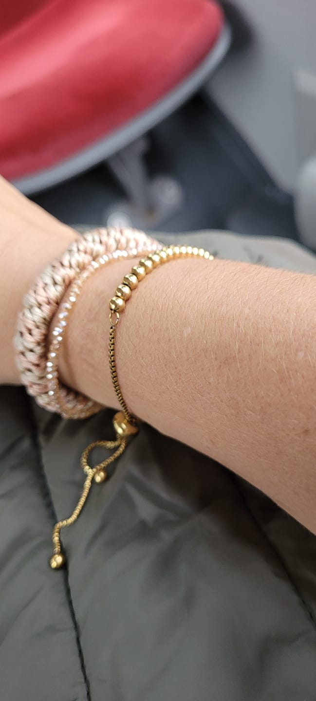 Customer photo review of Niloya Beaded Gold Bracelet