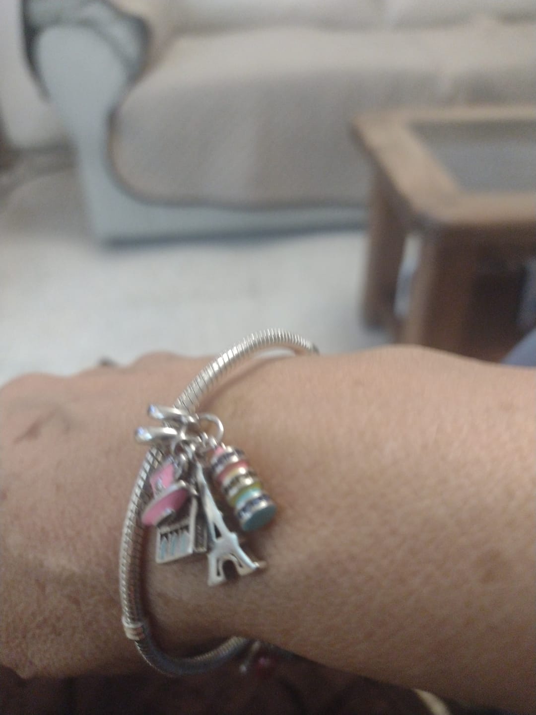 Customer photo review of Charm Piramide Egipcia