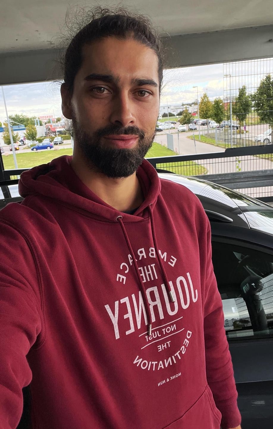 Customer photo review of HEAVY Hoodie Unisex "EMBRACE THE JOURNEY"