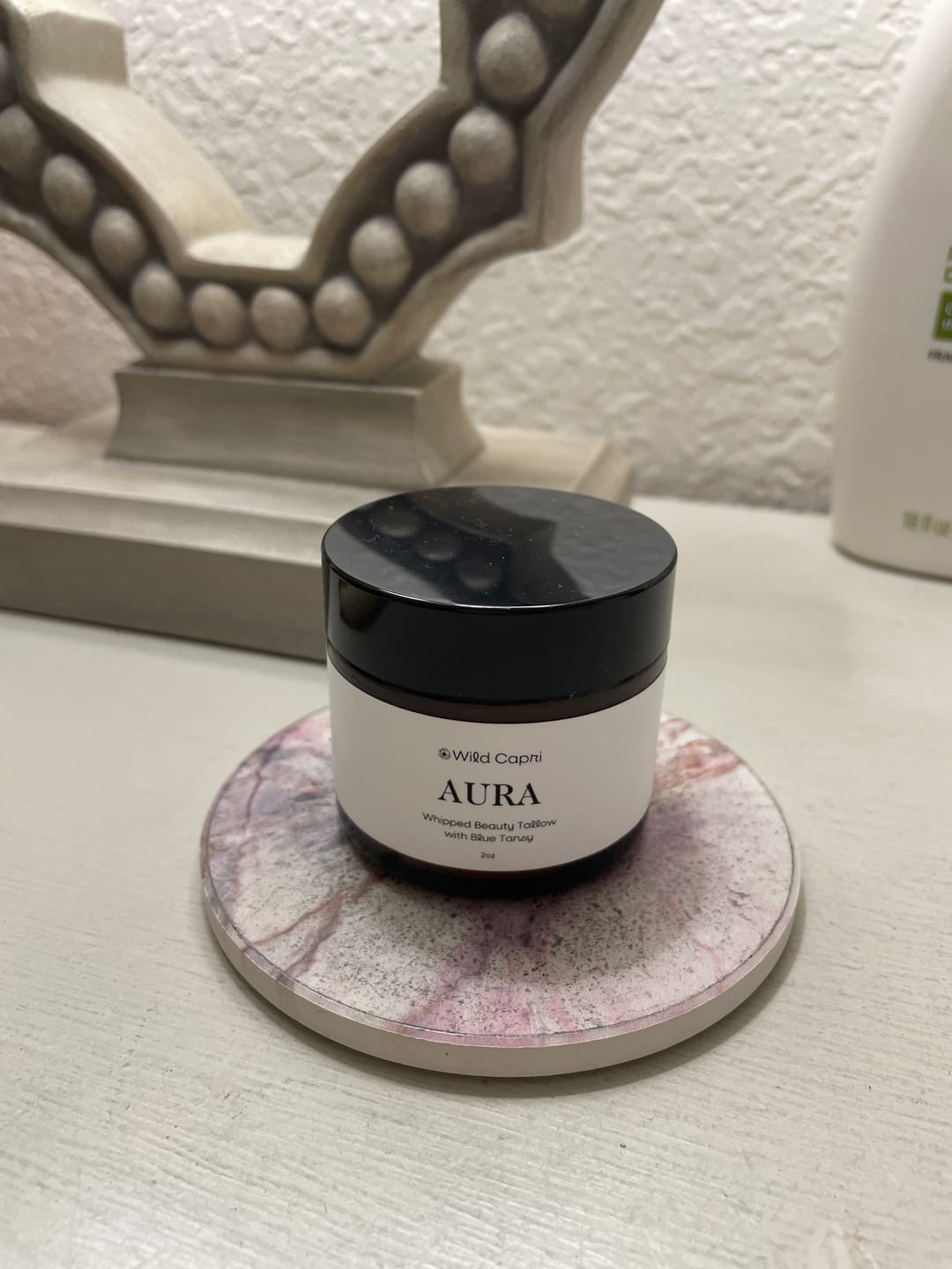 Customer photo review of Aura Beauty Whip