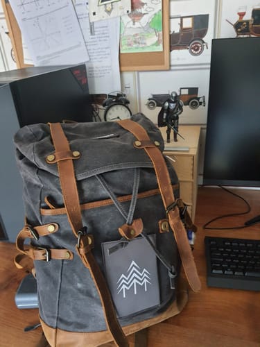 Customer photo review of Rucksack mit Patch (🌲)