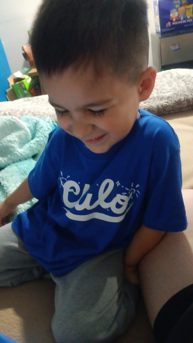 Customer photo review of Chulo Kids Tee