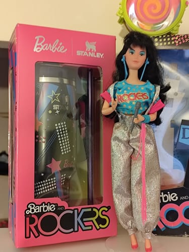 Customer photo review of Quencher H2.0 Barbie 90's Rocker | 1.18 lt