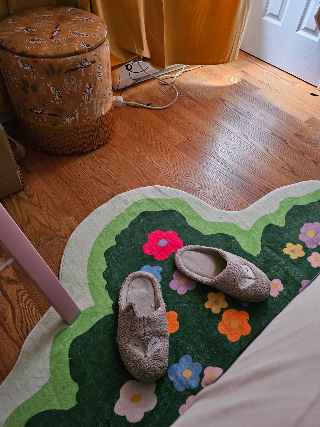 Customer photo review of Floral Irregular Runner