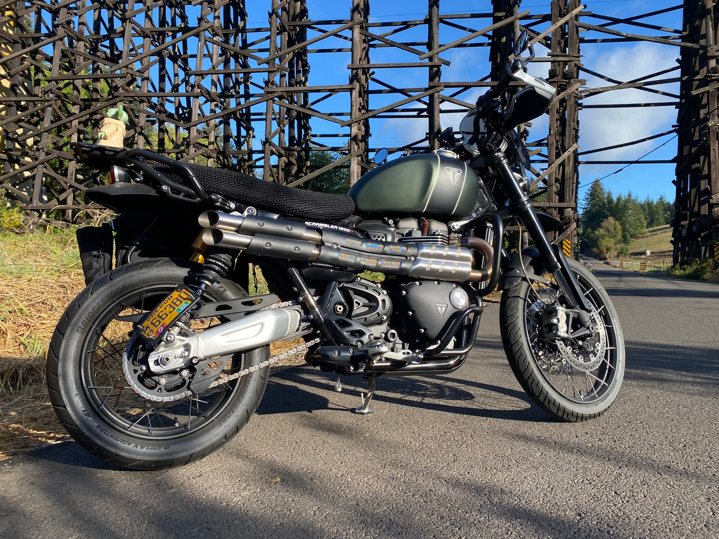 Wind Rider mesh seat cover on a Triumph Scrambler 1200