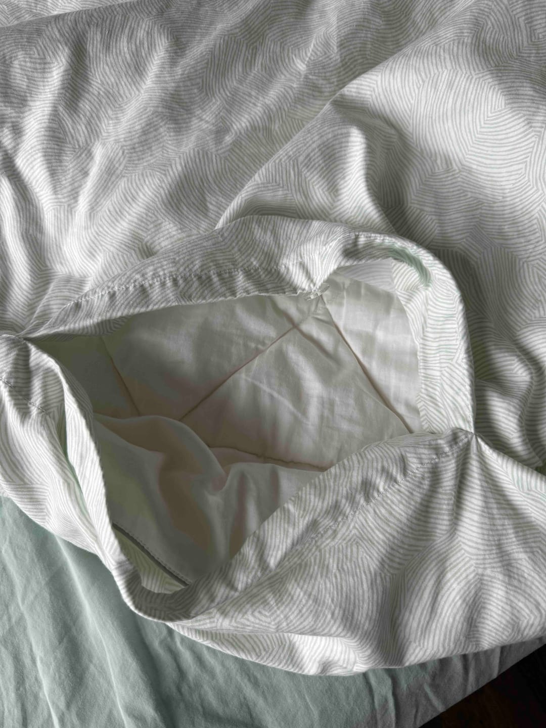 Customer photo review of Wool Comforter, King