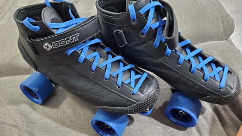 Customer photo review of Evolve 63mm Roller Skate Wheels