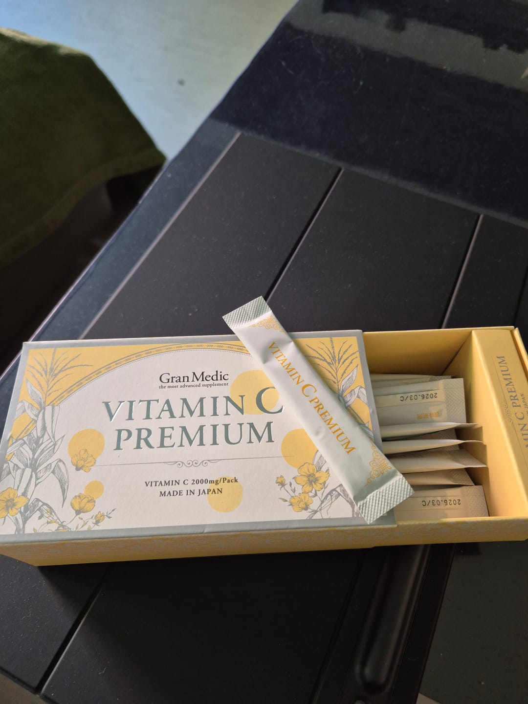 Customer photo review of Esthe Pro Labo Vitamin C Premium