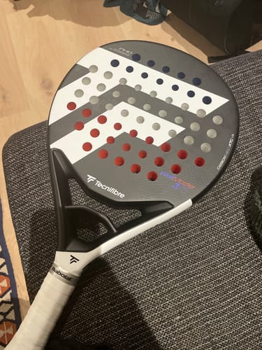 Customer photo review of Tecnifibre Wall Master 375