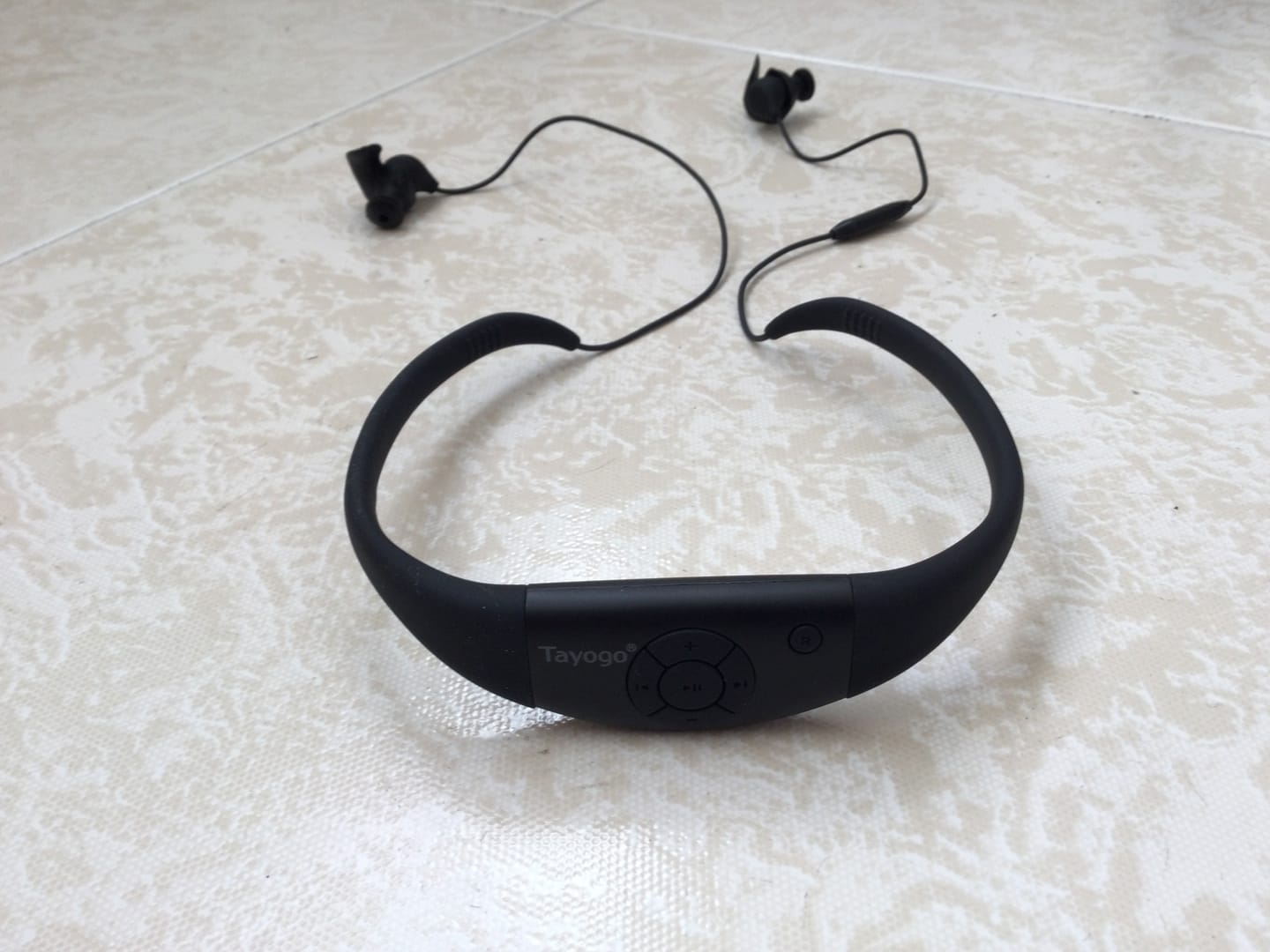 Customer photo review of Tayogo Waterproof Swimming MP3 Player,Bluetooth 5.3 -W18