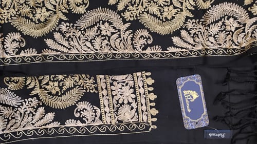 Customer photo review of Pashtush Womens Fine Wool, Silky Nalki Embroidery Needlework Stole, Black