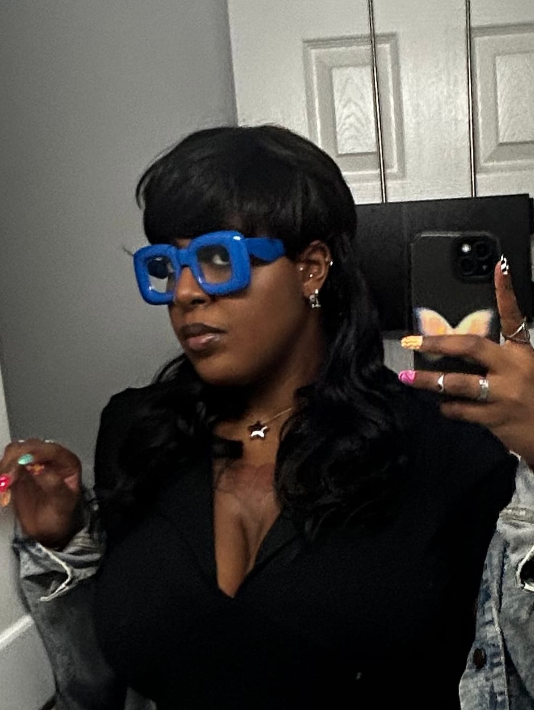 Customer photo review of Shake N Go Freetress Equal Lite Synthetic Full Wig - WAVY MULLET