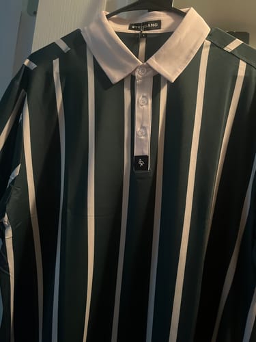 Customer photo review of Old Stripes - Green