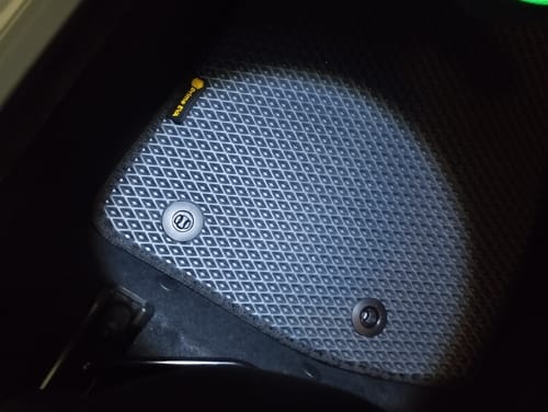 Customer photo review of Dywaniki samochodowe na zamówienie - Przód i tył