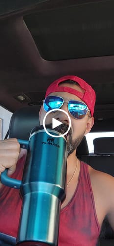 Customer video review of Stanley Quencher H2.0 Flowstate™ Tumbler | 1.1 L