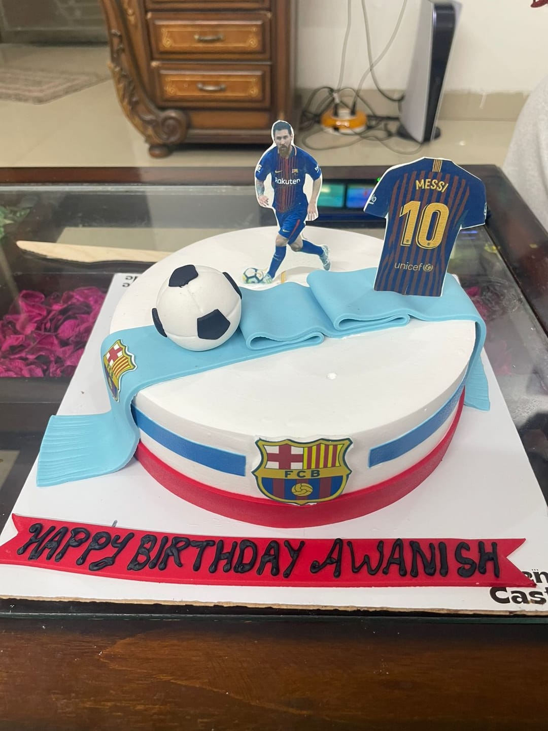 Customer photo review of Messi Jersey Cake