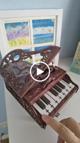 Customer video review of Retro Piano Music Box 3D Wooden Puzzle