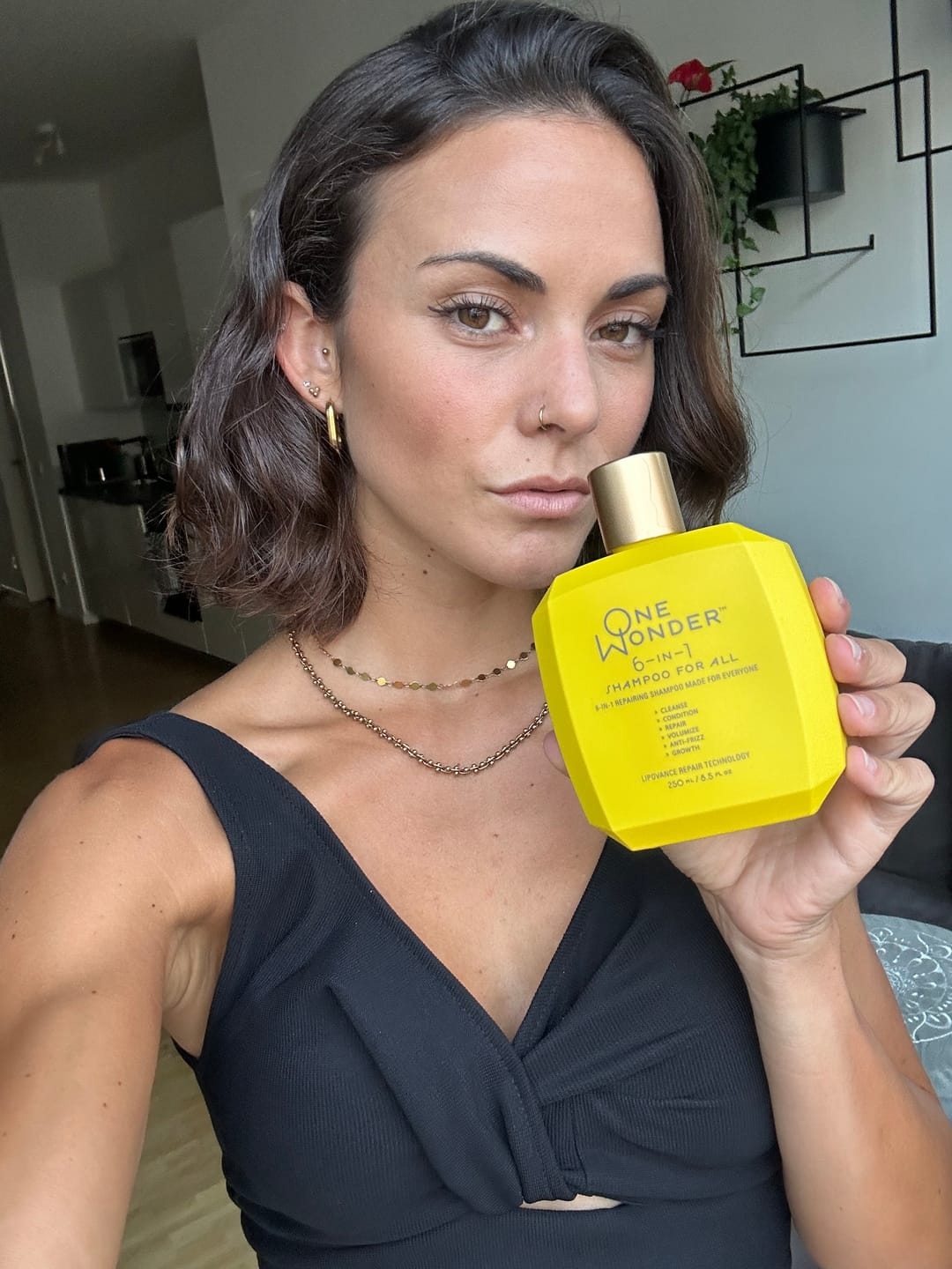 Customer photo review of ONE WONDER™ 6-IN-1 shampoo for all