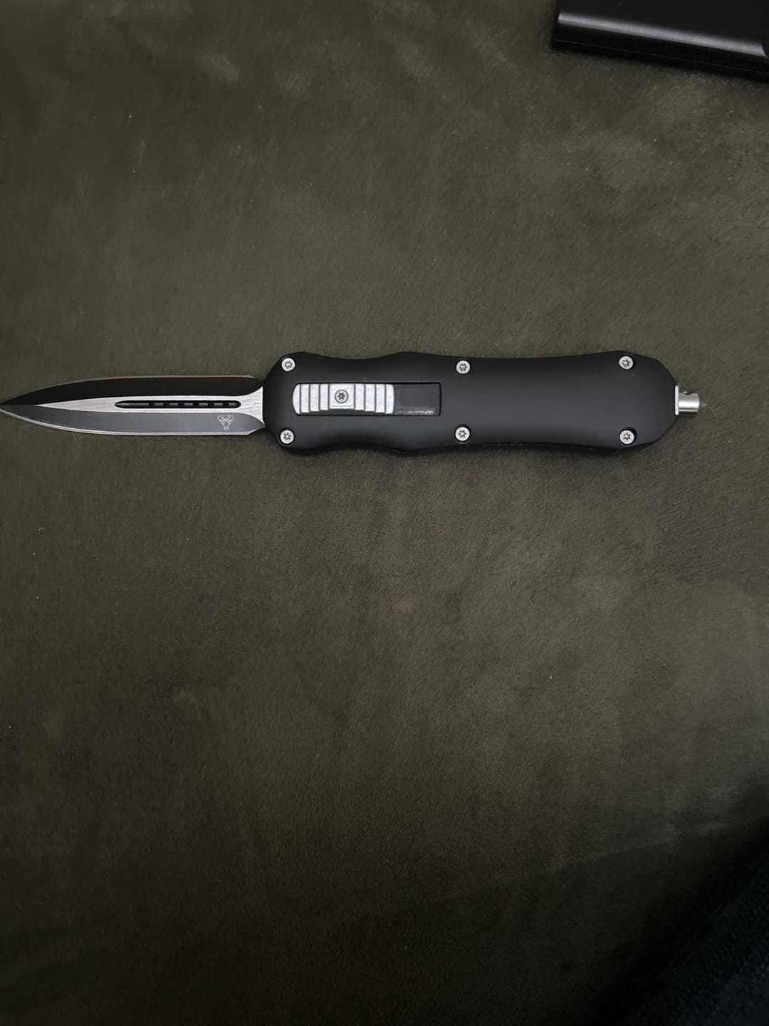 Customer photo review of Black Reaper OTF Knife