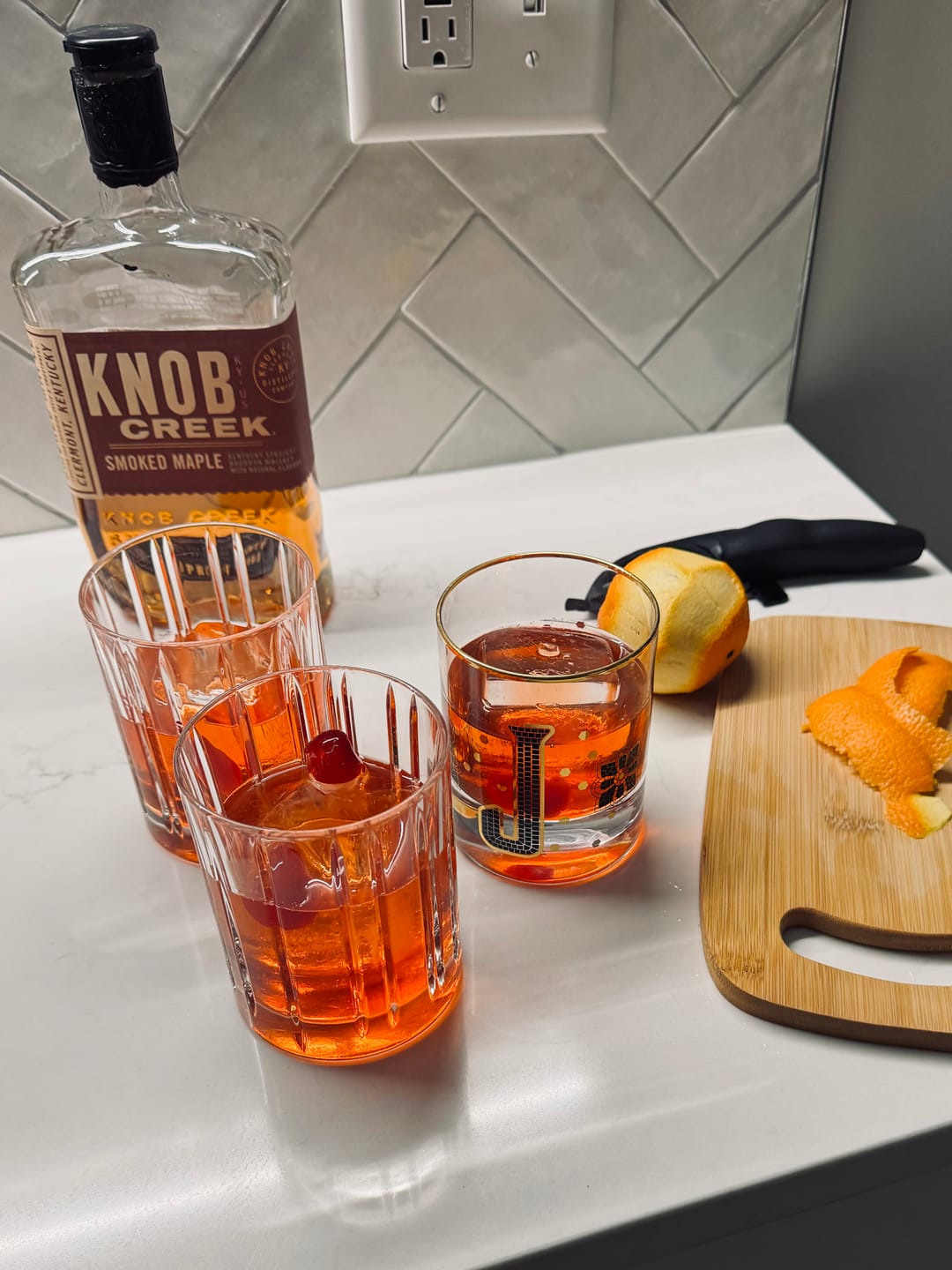 Customer photo review of Antarctic Clear Ice Maker (Sphere & Cube)