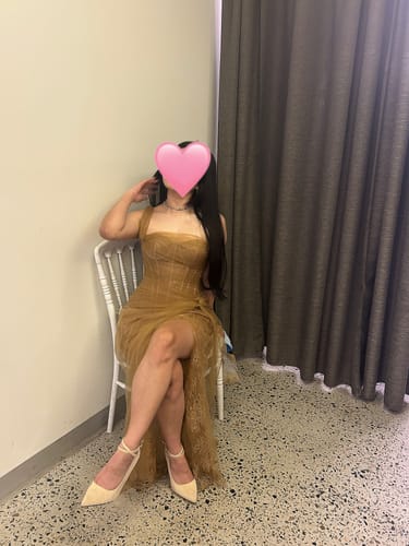 Customer photo review of Elyssa Rare Beauty Bustier Tulle Bodycon Dress