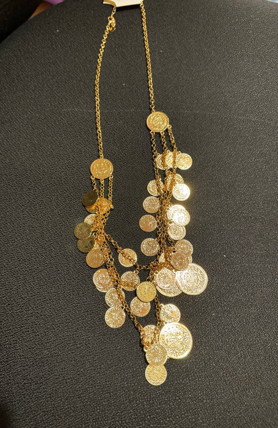 Customer photo review of Gold Chain Necklace