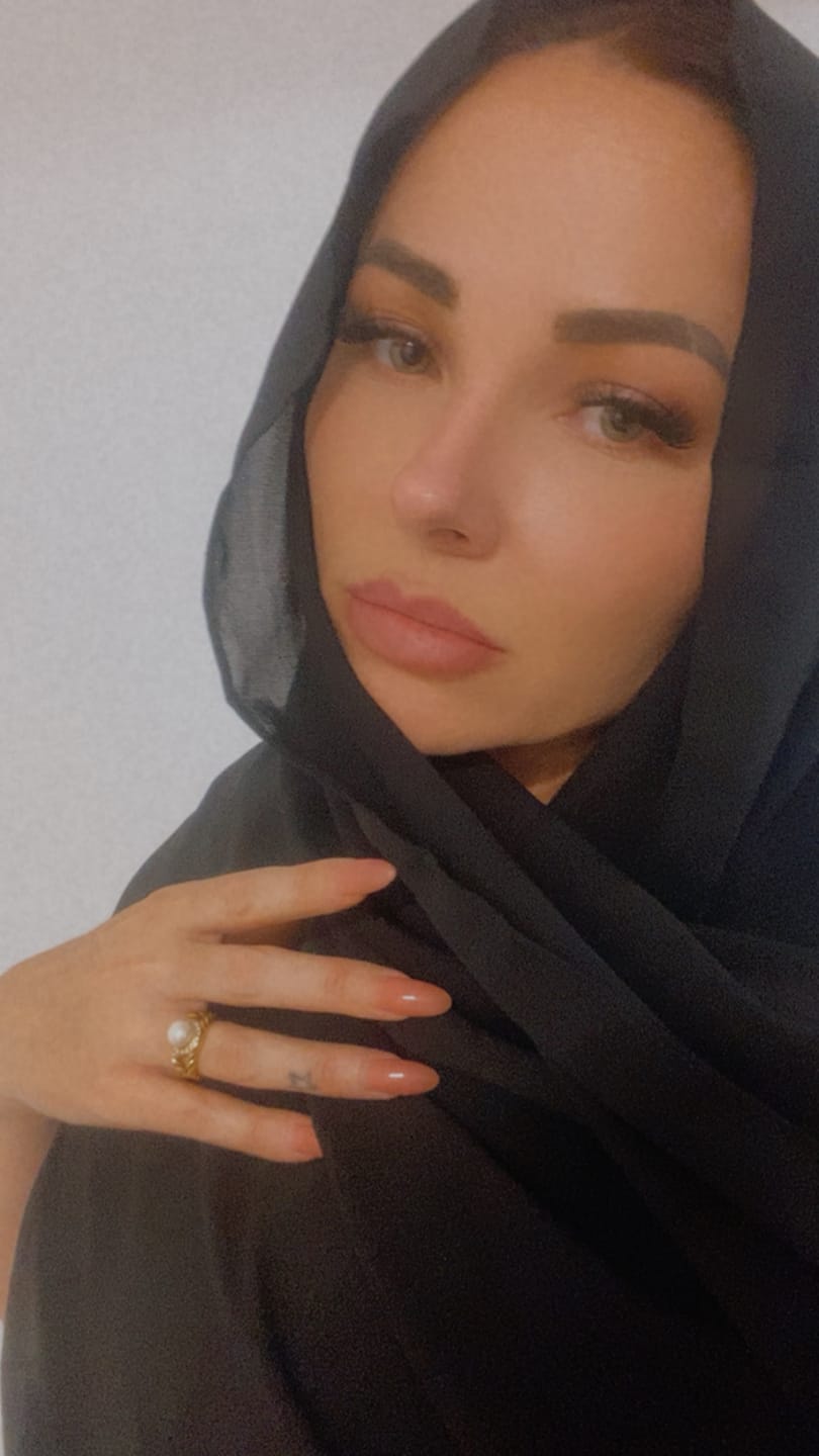 Customer photo review of Chiffon Hijab Set - Black