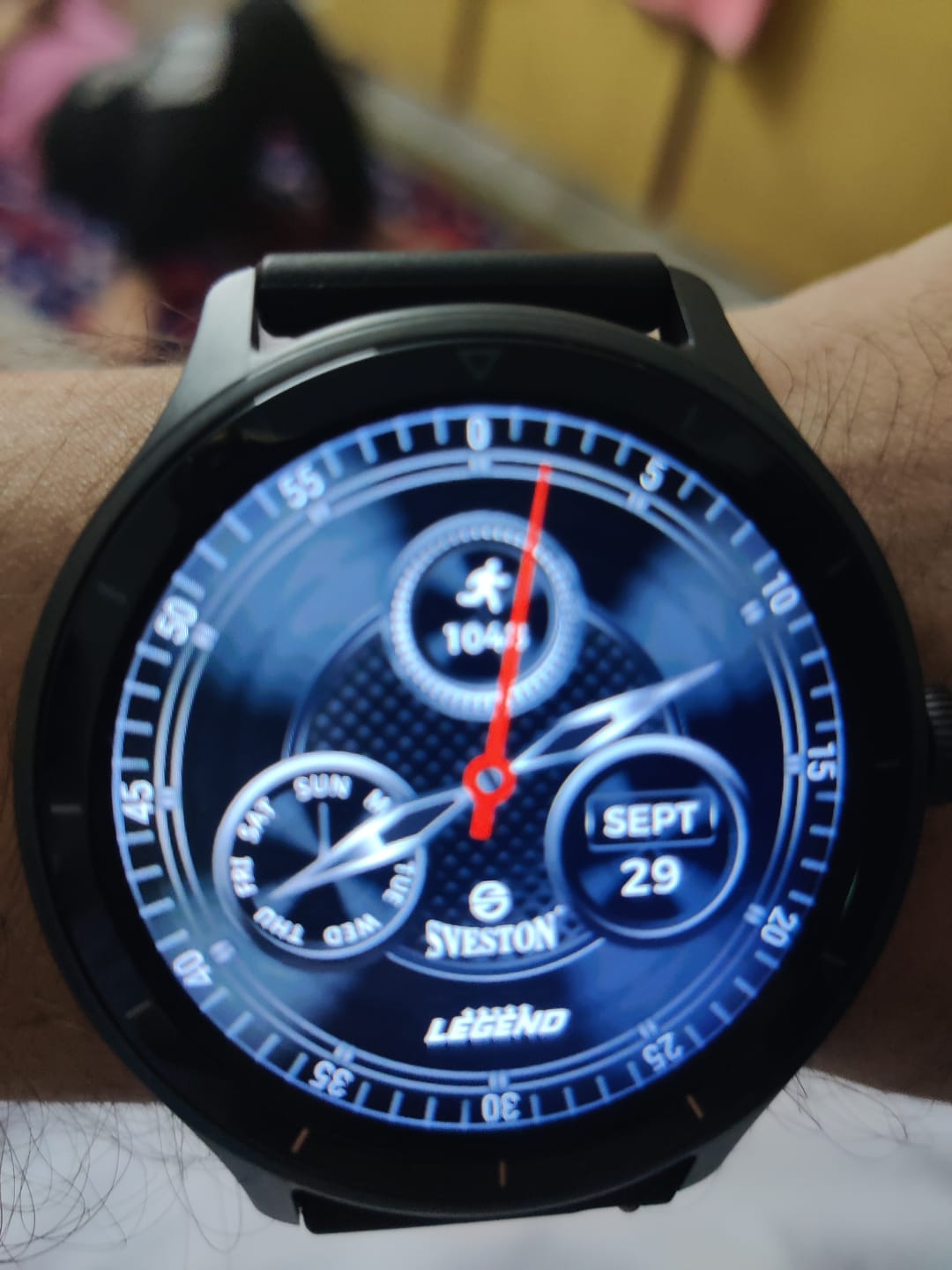 Customer photo review of SVESTON LEGEND SMARTWATCH