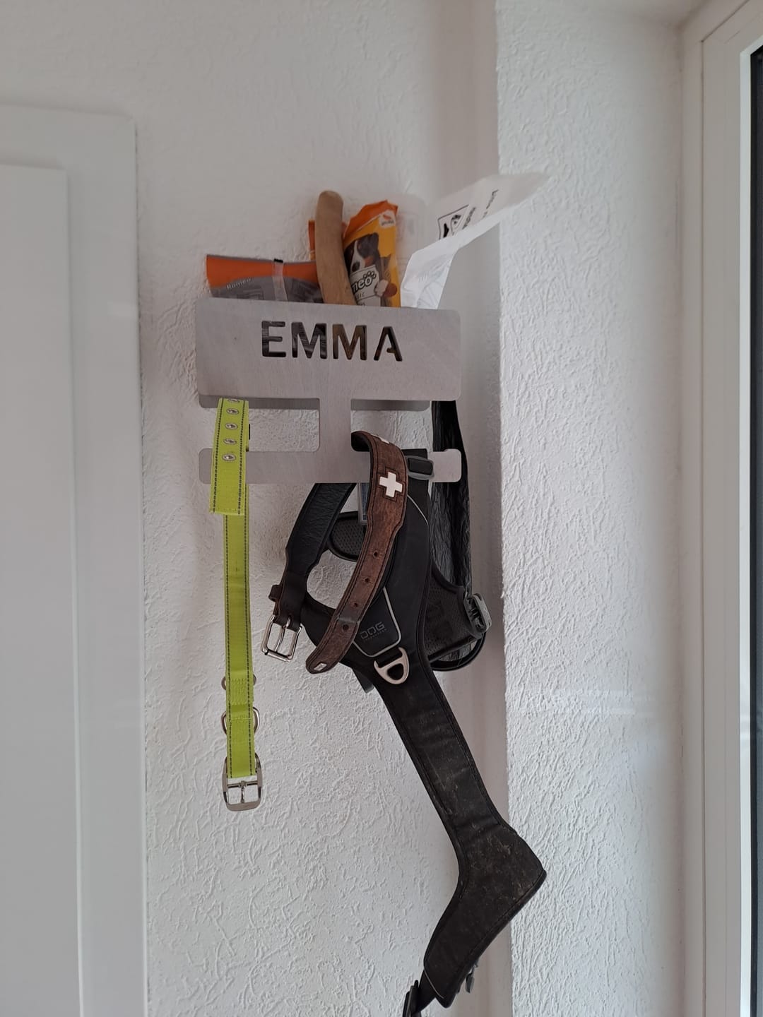 Customer photo review of PERSONALISIERUNG: Hundegarderobe L