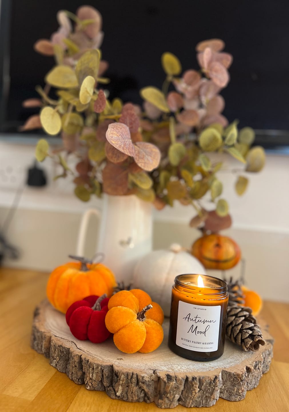 Customer photo review of "Autumn Mood" Buttery Pastry & Raisins Candle