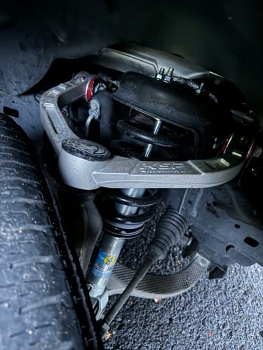 Customer photo review of 2009-2024 Dodge Ram 1500 Forged Aluminum Upper Control Arms Suspension Kit 2"-4" Lifted
