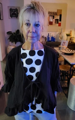 Customer photo review of Fara Top in Onyx