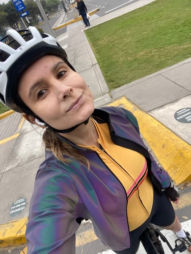 Customer photo review of GLOWMOTION JACKET