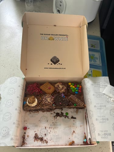 Customer photo review of Mixed assortment brownie