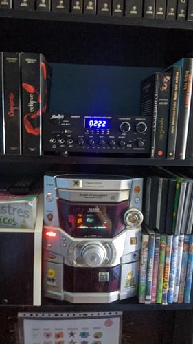 Customer photo review of Moukey パワーアンプ システム マイクミキサー 220W Bluetooth対応 デュアルチャンネルサウンドオーディオステレオレシーバー モニタリング/USB、SD、AUX、MIC IN/エコー、ラジオ、LCD-ホームシアターエンターテインメントRCA スタジオ用 MAMP1