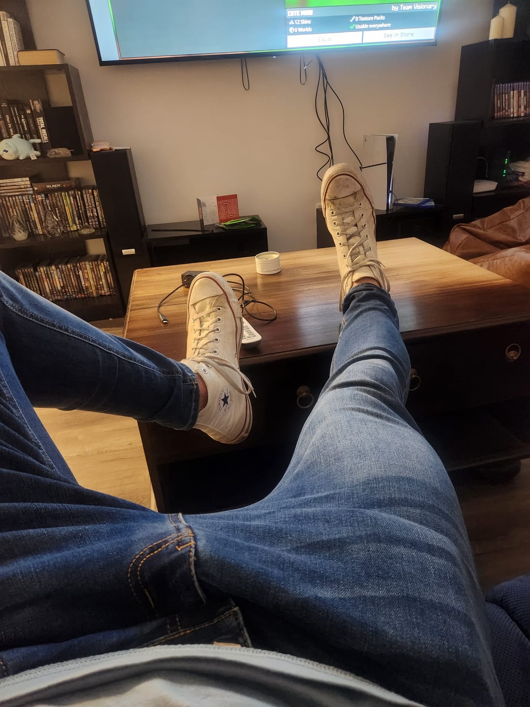 Customer photo review of Dark Blue Jeans