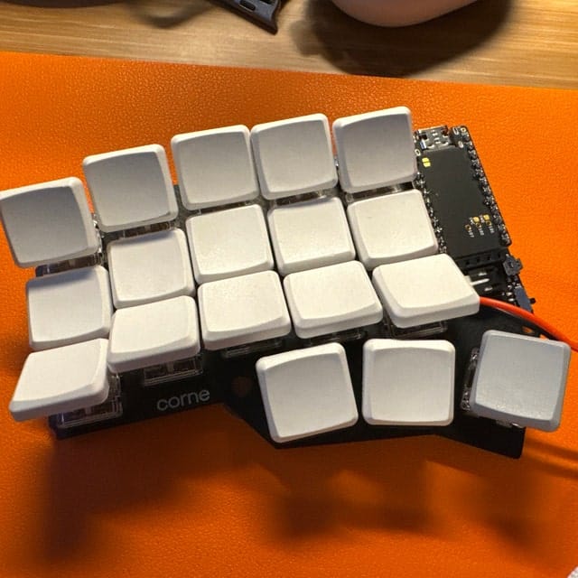Customer photo review of Kailh Choc v1 Tilters adapters (10 Pack)