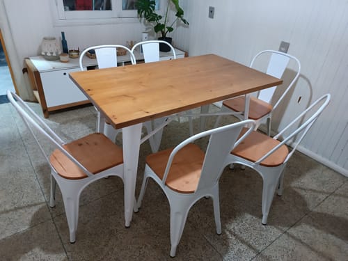 Customer photo review of Juego De Comedor Tolix Mesa 120x70 + 6 Sillas Tolix C/madera