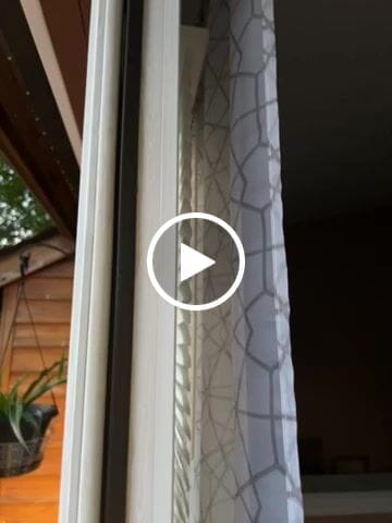 Customer video review of Adhesive Foam Weatherstrip Set (3 pieces)