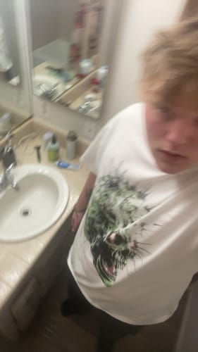 Customer photo review of Green Skully T-Shirt White