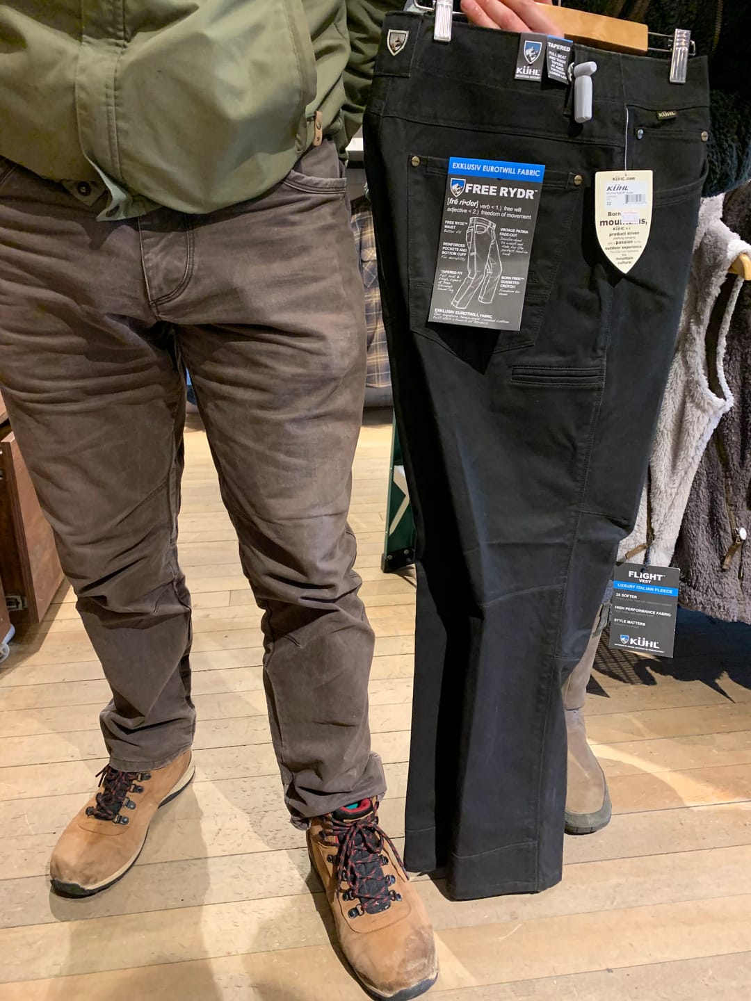 Customer photo review of Free Rydr | Tapered