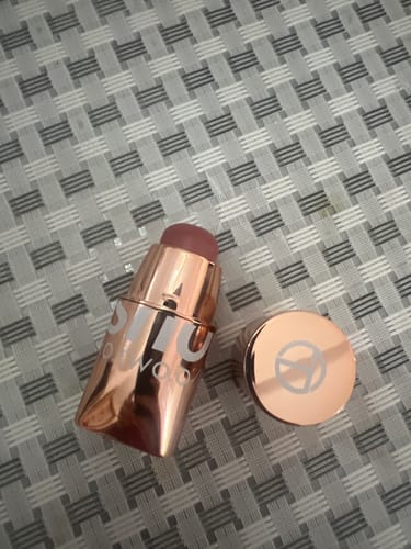 Customer photo review of O.TWO.O GLOW COLOR BOUNCE MOUSSE BLUSH