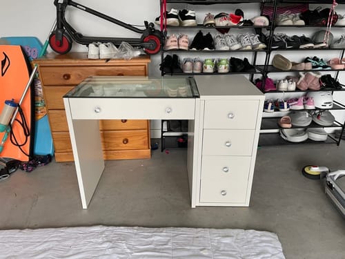 Customer photo review of Electra Vanity Table “Diamond”